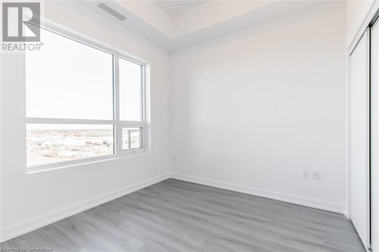 5055 GREENLANE