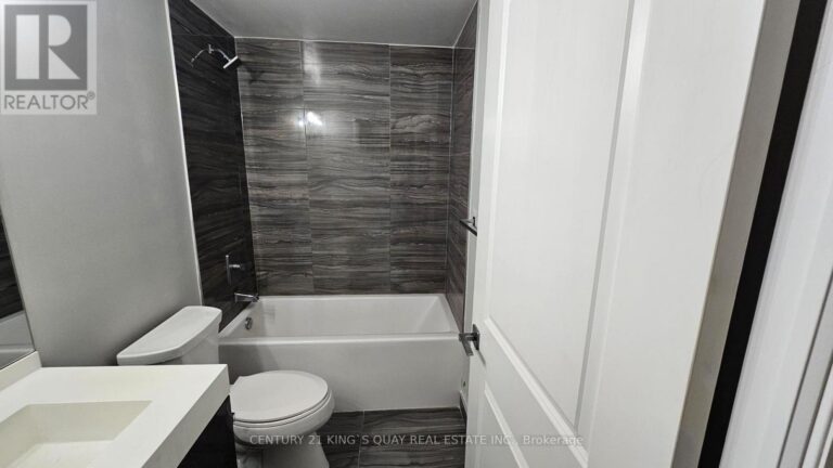 251 Jarvis