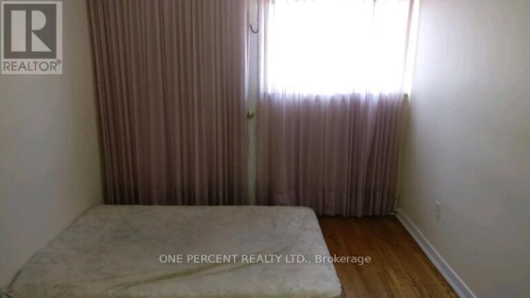 80 Fallingdale