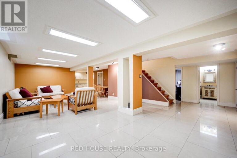 4450 Mayflower