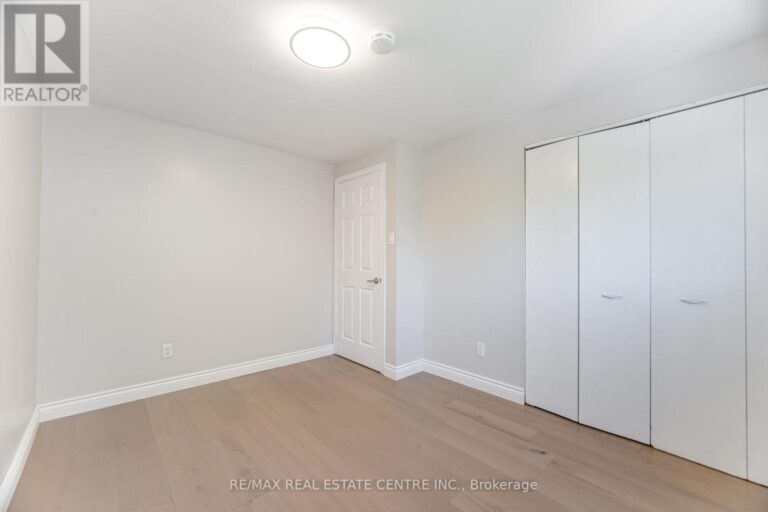 2203 Council Ring