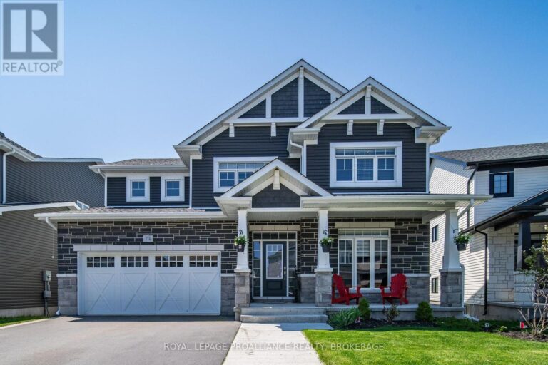 724 Riverview